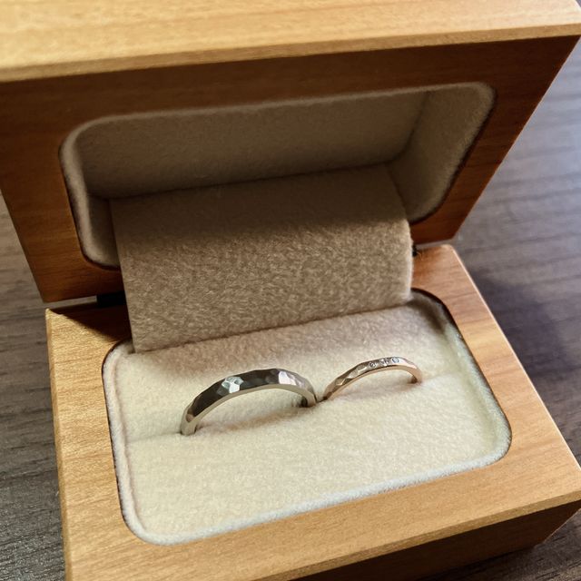 【uchimari(ウチマリ)の口コミ】 素材…自分の思いや肌の色に合う物を選びました。
形…一般的…