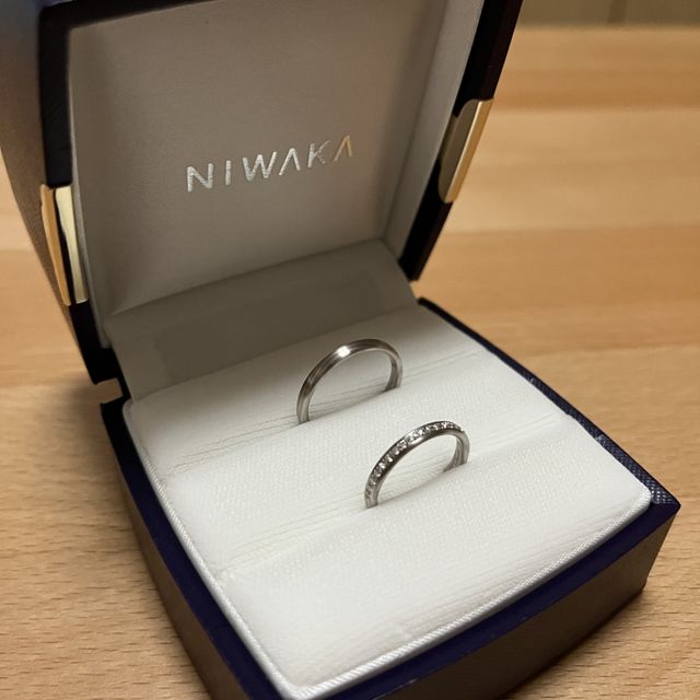 【俄(にわか)の口コミ】 京木目のデザインと付け心地の良さに惹かれて購入しました。ハーフエタニ…