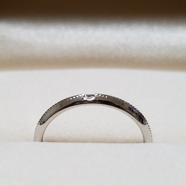 【DEAREST(ディアレスト)の口コミ】 普段づかいの指輪を　探していました　
いろいろデザインがあって悩みまし…
