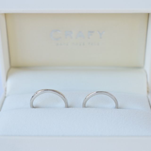 【CRAFY(クラフィ)の口コミ】 自分たちでデザインなどをきめるところから始まり
どういう指輪にしようっ…