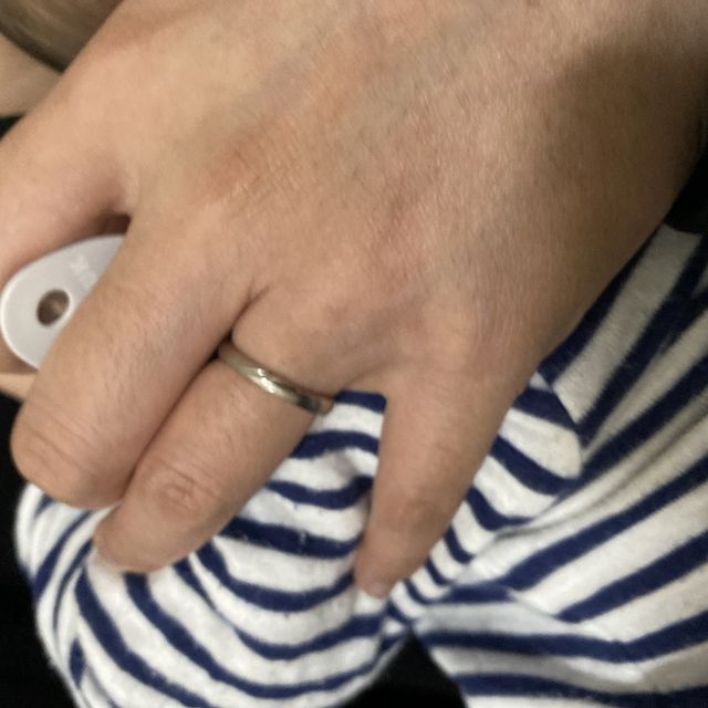 【PORTADA(ポルターダ)の口コミ】 レディース
細いため、着け心地がとても良い。ストレートだけどデザインに…