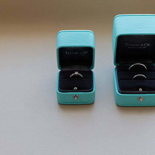 【ティファニー(Tiffany & Co.)の口コミ】 フォントにこだわりがなく、必要な文字数が多く無ければ、無料で刻印がで…