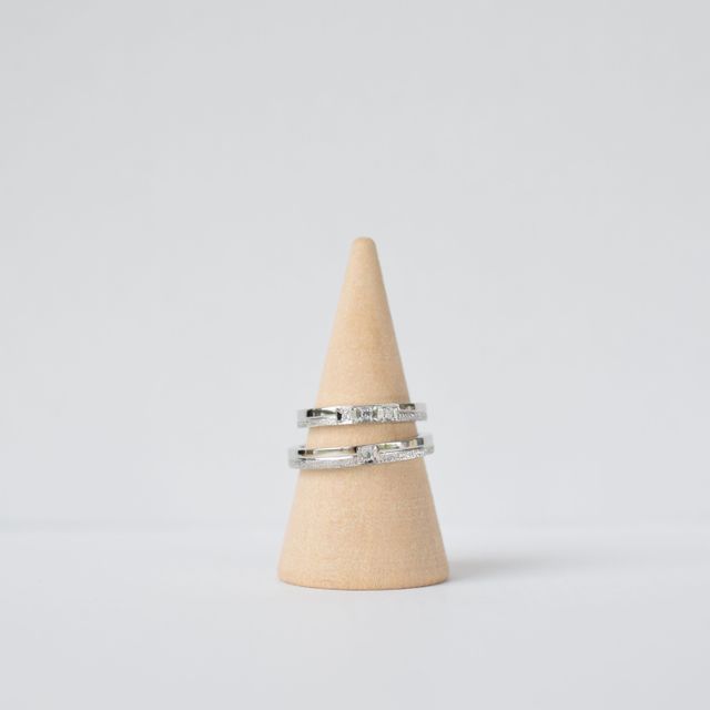 【CRAFY(クラフィ)の口コミ】 デザインが好み
細かいところまで調整できる
ダイヤをしりばめたくてデザ…