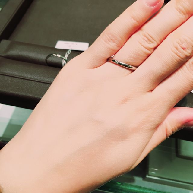 【アイプリモ(I-PRIMO)の口コミ】 シンプルなデザインのものを探しているとお伝えして、出してもらったリン…