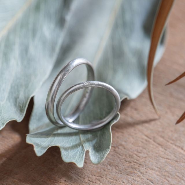 【Cayof(カヨフ)の口コミ】 シンプルなデザインのものが良くて、担当の方と相談してこのデザインに決…