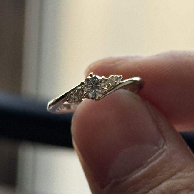 【出雲結(いずもゆい)の口コミ】 出雲結さんの指輪は、いろいろとセミオーダーが可能で、個性を出せる指輪…