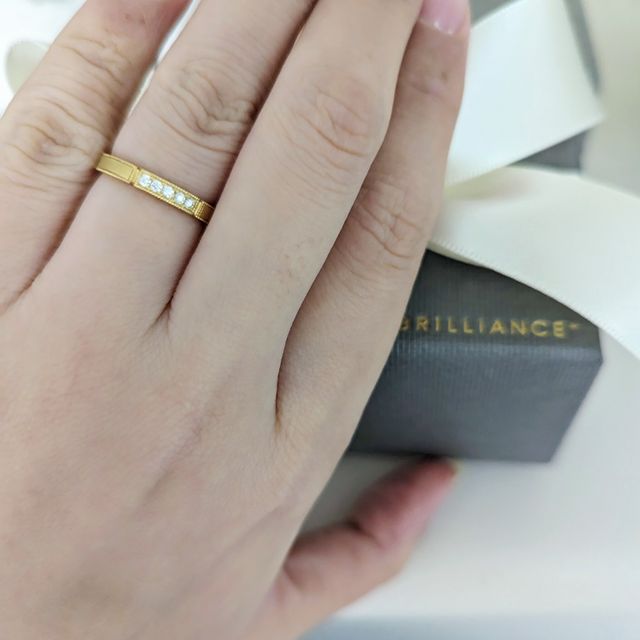 【BRILLIANCE+(ブリリアンスプラス)の口コミ】 セカンドウェディングリングとして購入しました。他のアクセサリーがゴー…