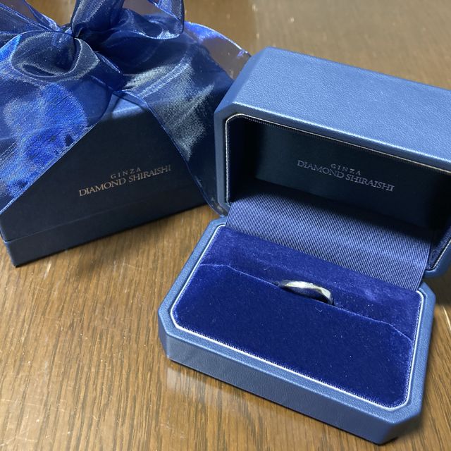 【銀座ダイヤモンドシライシの口コミ】 ウェーブラインが気に入りました。とても着け心地がよく、たまにちゃんと…