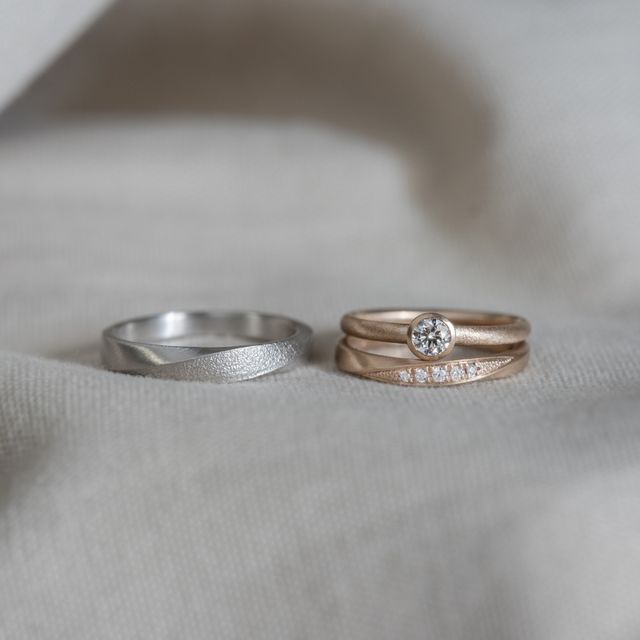 【Cayof(カヨフ)の口コミ】 2人とも、できるかぎりシンプルなものを！大切にしました。また結婚指輪と…