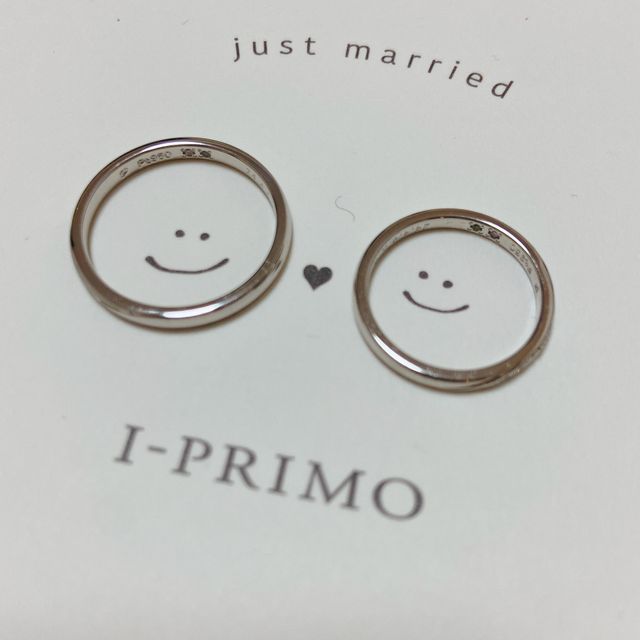 【アイプリモ(I-PRIMO)の口コミ】 斜めに3つメレダイヤが並んでいて、かつ斜めのラインが入っているデザイン…