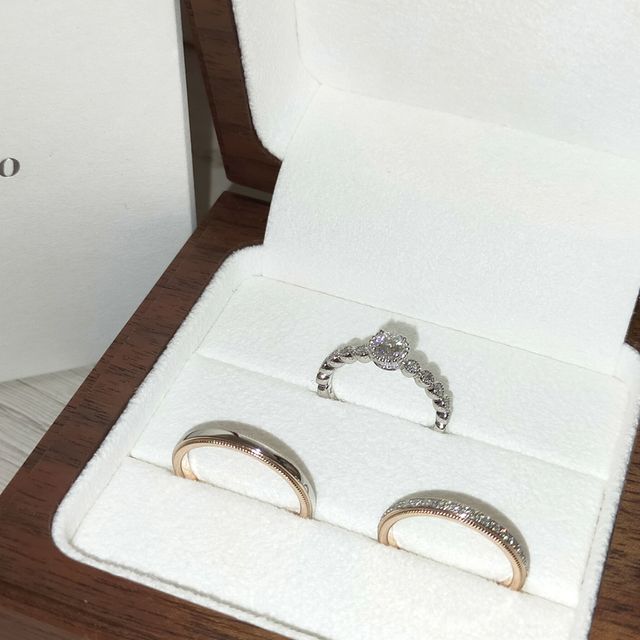 【Ponte Vecchio(ポンテヴェキオ)の口コミ】 結婚指輪を探してると友達に伝えたら４人全員が重ね付けして見せてくれま…