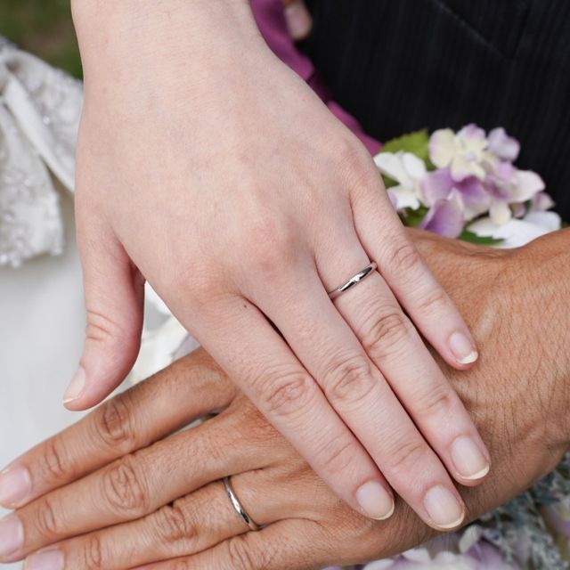 【銀座ダイヤモンドシライシの口コミ】 指輪の決め手は以下3つである。
1つ目・・・シンプルなデザインであること…