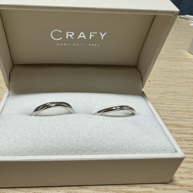 【CRAFY(クラフィ)の口コミ】 あまりゴツゴツしたものや太めのデザインは好きではなくシンプルがよかっ…