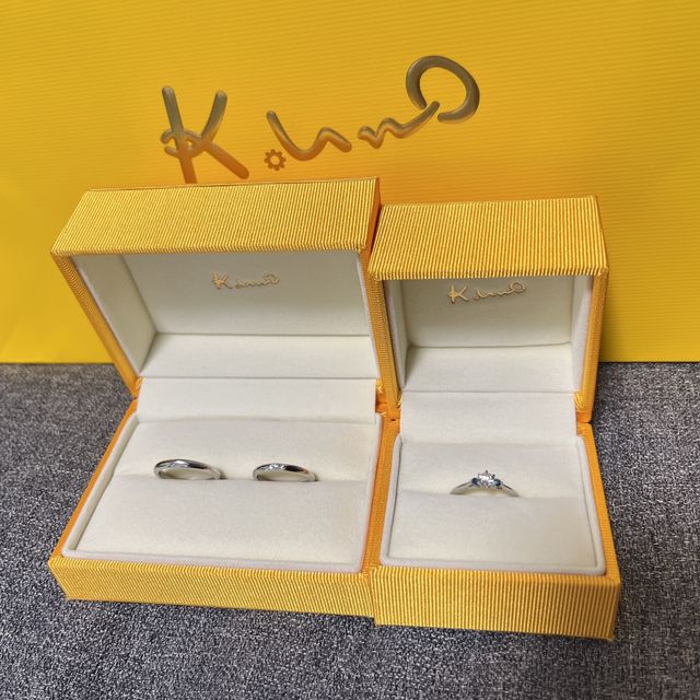 【ケイウノ ブライダル(K.UNO BRIDAL)の口コミ】 大好きな海をイメージしたデザインと色味に一目惚れしました。
石の色を変…