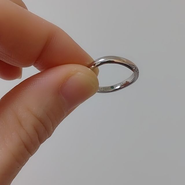 【出雲結(いずもゆい)の口コミ】 オーダーで金属の素材も選ぶことができます。プラチナとピンクゴールドに…