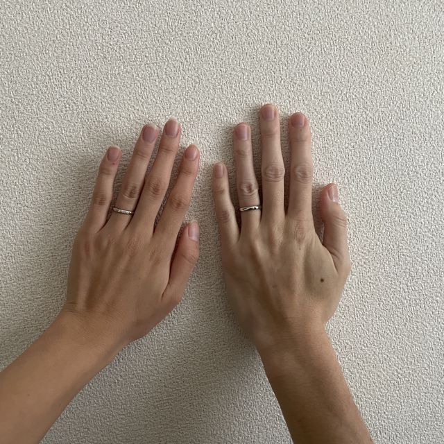 【アイプリモ(I-PRIMO)の口コミ】 2人で「シンプルなデザインがいいね！」という思いから始まった指輪探し。…