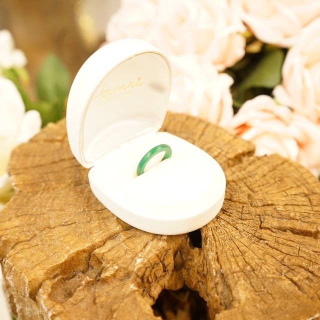 【Hamri(ハムリ)の口コミ】 サプライズで旦那さんが型を手作りしてくださいました。シンプルなのが好…