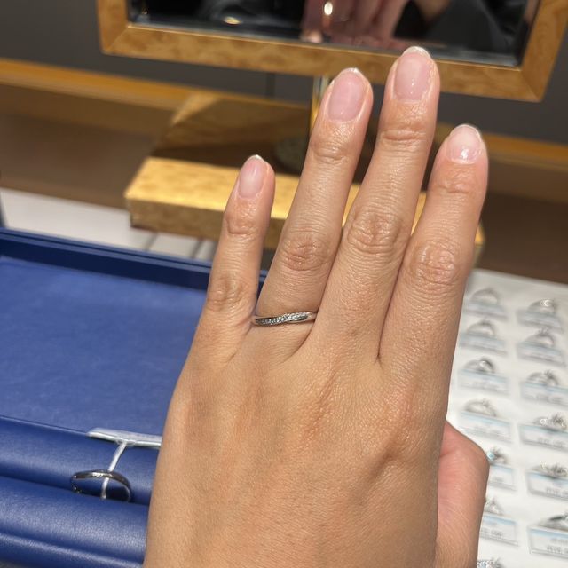 【銀座ダイヤモンドシライシの口コミ】 初めて指輪を探しに行ったお店がダイヤモンドシライシでした。初めの印象…