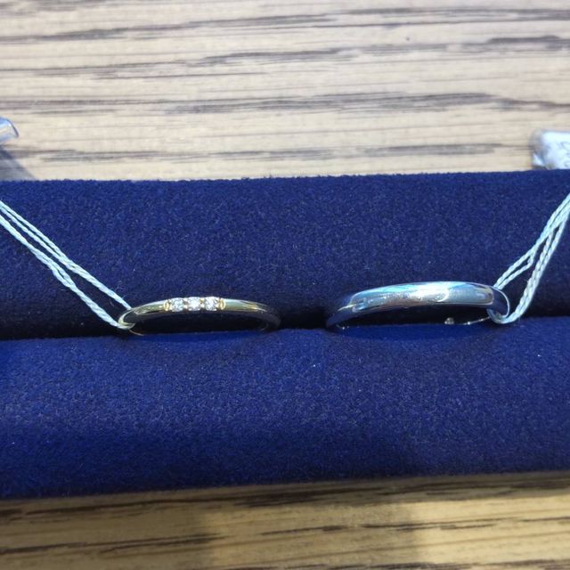 【ENUOVE(イノーヴェ)の口コミ】 洗練されたデザインが特徴のイノーヴェ(ENUOVE)というブランドの指輪です…