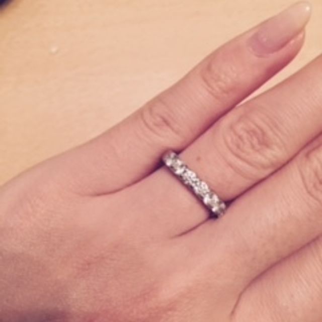 【銀座ダイヤモンドシライシの口コミ】 ダイヤモンドの輝きに感動しました！又スタッフの方が丁寧に案内して下さ…