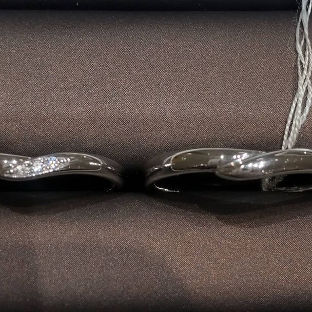 【アイプリモ(I-PRIMO)の口コミ】 V字でシンプルなものを探しており、こちらのクレメンティアという名前の指…