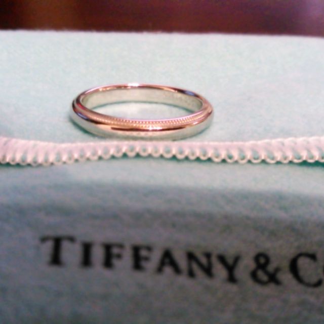 【ティファニー(Tiffany & Co.)の口コミ】 結婚当初につけていた指輪がサイズアウトしてしまったため、出産後のご褒…