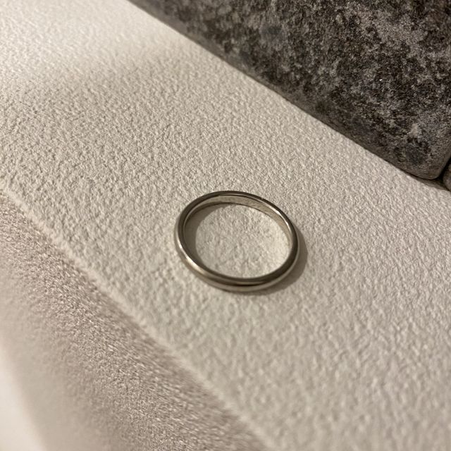 【銀座ダイヤモンドシライシの口コミ】 ダイヤモンド白石のシンプルなデザインであり、頑丈さがありながらもサイ…