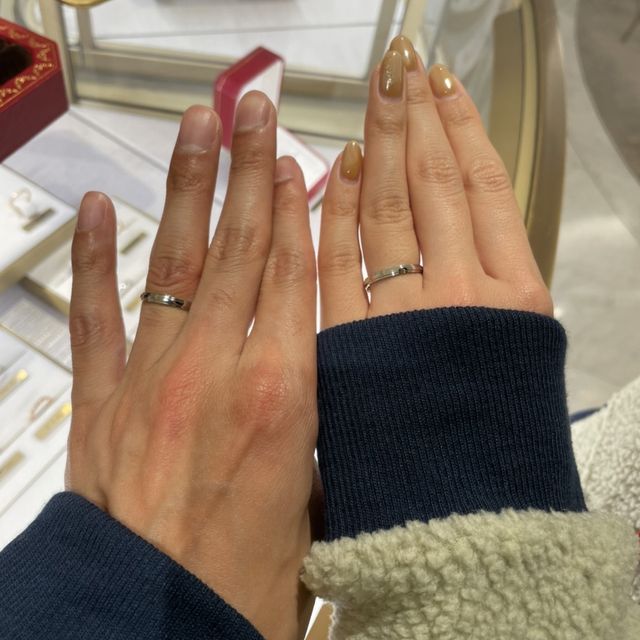 【カルティエ(Cartier)の口コミ】 1895と同じ価格帯のもので比較のために試着させてもらいました。すっきり…