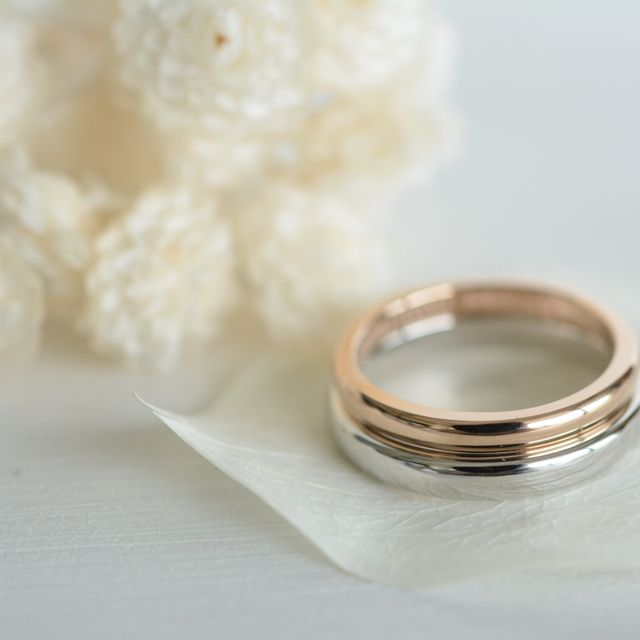 【CRAFY(クラフィ)の口コミ】 ブランドより手作りの物が欲しかったのでCRAFYに決めました。全部オリジナ…