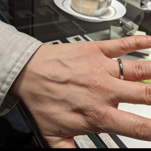 【ROCCA(ロッカ)の口コミ】 いろんなタイプの指輪があり、気に入ったデザインが必ず見つかると思いま…