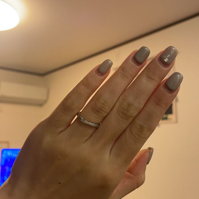 【銀座ダイヤモンドシライシの口コミ】 あまりリングが太いのが嫌でしたので、今回の細目リングに出会えて嬉しか…