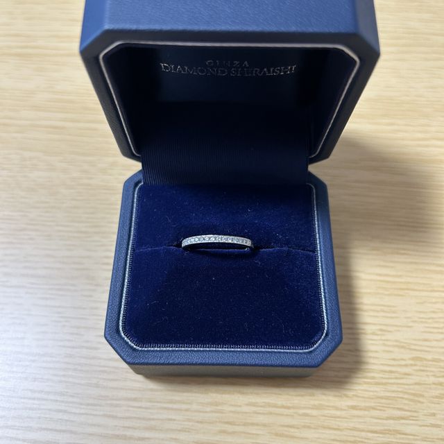 【銀座ダイヤモンドシライシの口コミ】 一粒ダイヤにも憧れていましたが、普段使いや結婚指輪を重ね付けしたかっ…