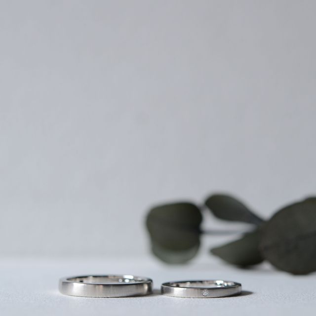 【CRAFY(クラフィ)の口コミ】 結婚指輪は絶対手作りと決めていました。
CRAFYさんは鋳造と鍛造とどちら…