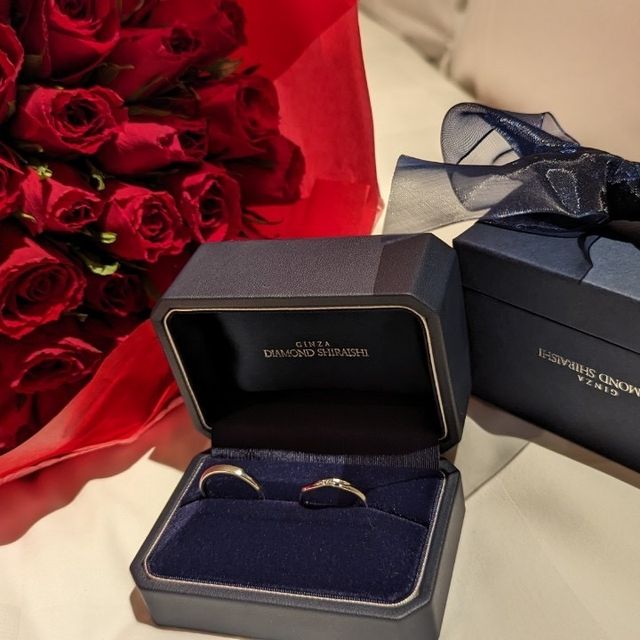 【銀座ダイヤモンドシライシの口コミ】 指輪は普段使用するためシンプルなものを希望しました。結婚指輪はほとん…