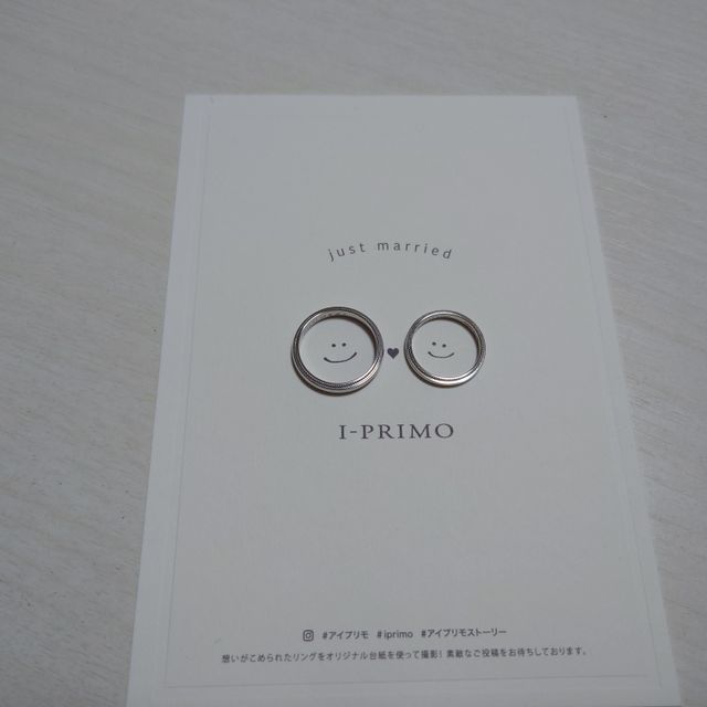 【アイプリモ(I-PRIMO)の口コミ】 最初はピンクゴールドが良く検討していましたが、プラチナを試着してみて…