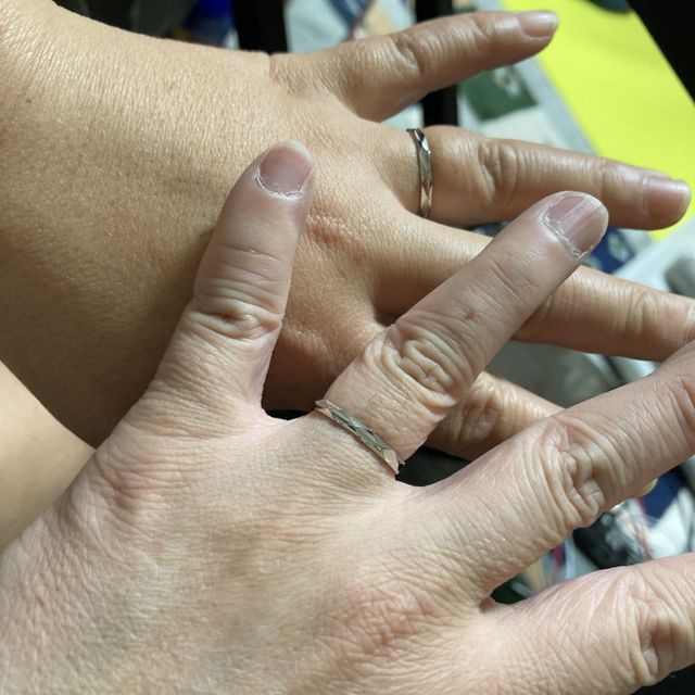 【insembre(インセンブレ)の口コミ】 普段から仕事で作業する事が多く、作業の邪魔になったり、指輪が傷だらけ…