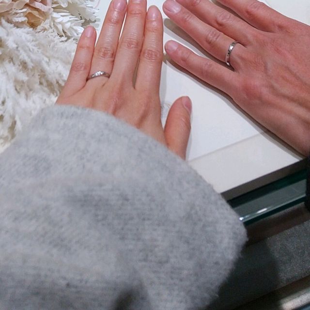 【アイプリモ(I-PRIMO)の口コミ】 ウエーブタイプのダイヤモンドがついたものを購入しました。他のデザイン…