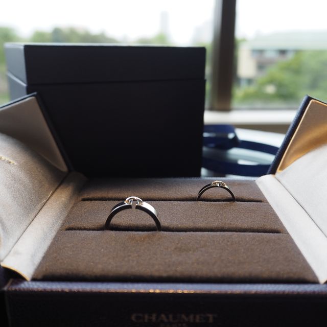 【ショーメ(CHAUMET)の口コミ】 おそろいで、あまり人と被らないデザイン、かつ婚約指輪との相性が良い指…