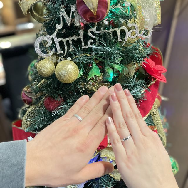 【TANZO.(鍛造指輪)の口コミ】 他のリングとも合わせやすく
職人さんの手作りで作っていただきました。
…