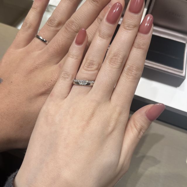 【アイプリモ(I-PRIMO)の口コミ】 シンプルでシーンを問わずに身につけることができそうなところが気に入り…