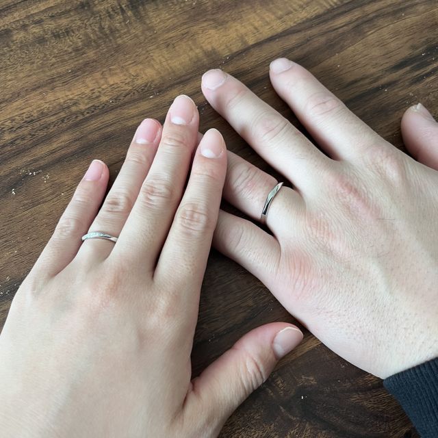 【アイプリモ(I-PRIMO)の口コミ】 正面からみたときだけでなく、上から、下から見た時もダイヤが輝いている…