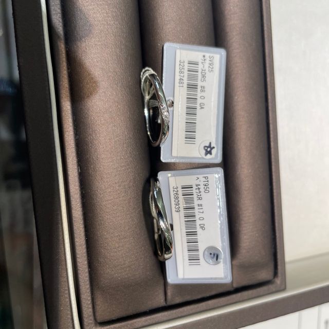 【アイプリモ(I-PRIMO)の口コミ】 流行り廃りのないシンプル目のデザインで、着け心地がとても良く始めから…