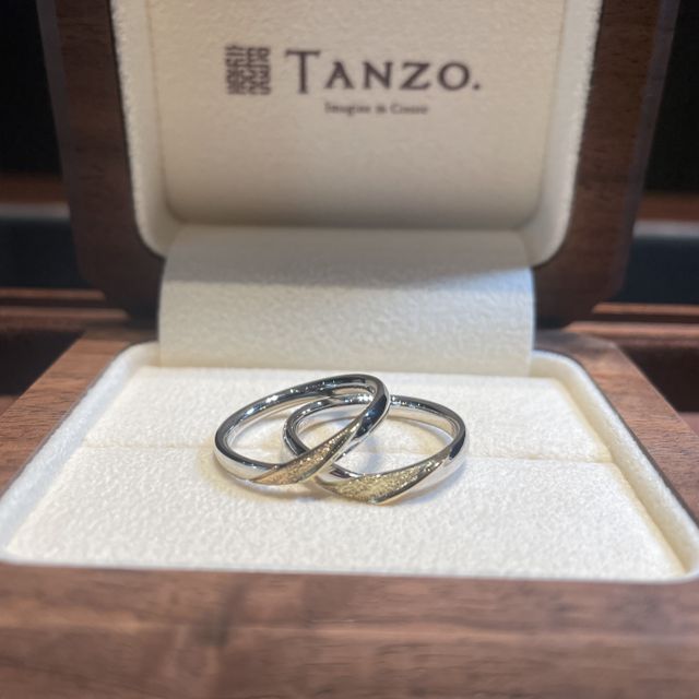 【TANZO.(鍛造指輪)の口コミ】 人とあまり被らないデザインにしたくてフルオーダーを選びました。リング…