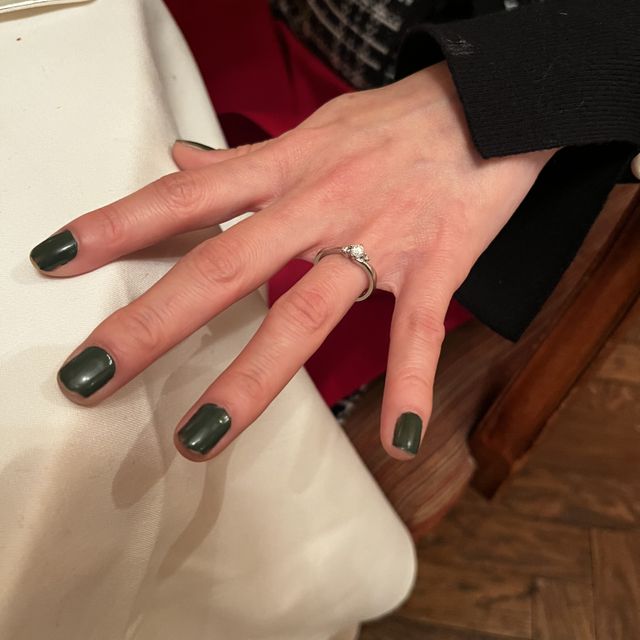 【アイプリモ(I-PRIMO)の口コミ】 指が細くても、ダイヤが主張し過ぎず、リングの装飾もシンプルながらもエ…