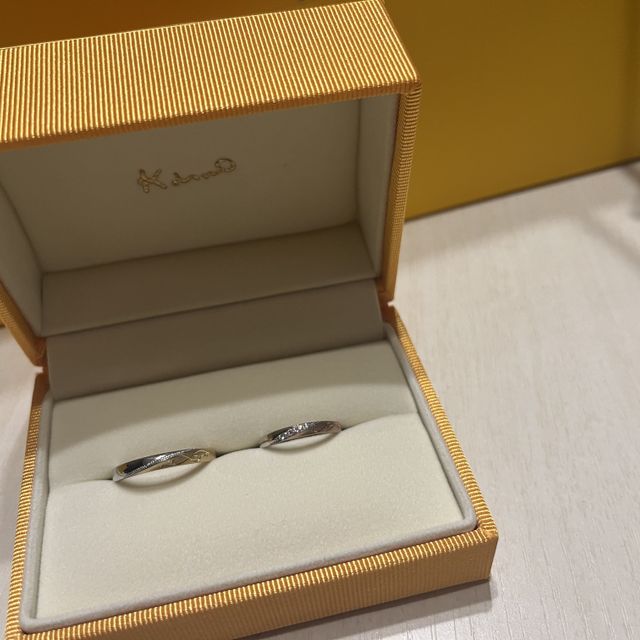 【ケイウノ ブライダル(K.UNO BRIDAL)の口コミ】 着け心地が滑らかで、指馴染みが良いところがいちばん気に入りました。私…