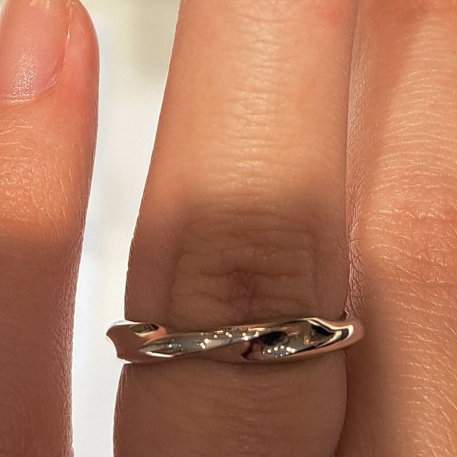 【俄(にわか)の口コミ】 つけ心地がかなりいい。
私は禅の輪のつや、結婚相手が、ゆらのマット加工…