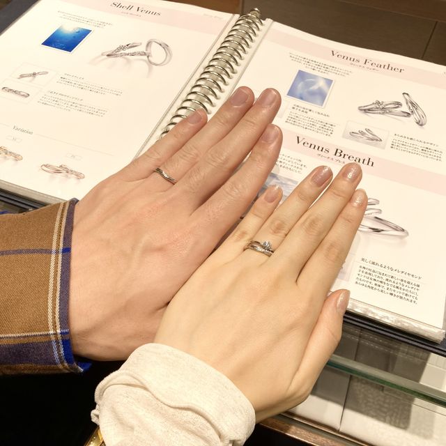 【銀座ダイヤモンドシライシの口コミ】 婚約指輪をダイヤモンドシライシさんでいただいたので、やはり合うデザイ…