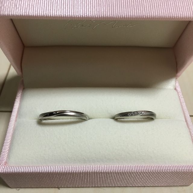 【Petit Marie(プチマリエ)の口コミ】 結婚指輪にプラチナリングを探していました。同じように見えるリングでも…