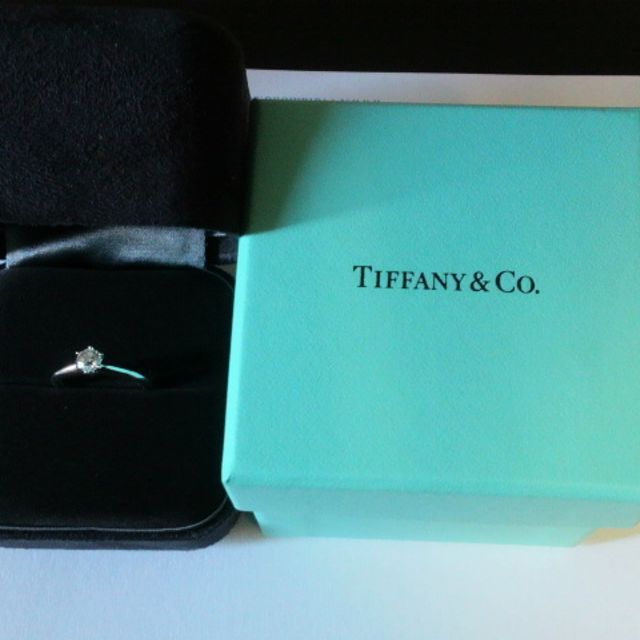 【ティファニー(Tiffany & Co.)の口コミ】 サプライズでプレゼントしてくれたのですが、不思議と指にピッタリでした…