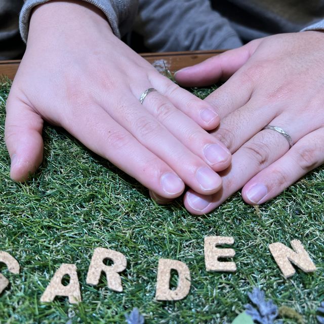 【Pulito(プリート)の口コミ】 指輪のデザインは波型の紋様です。シルバー製でマットな質感で、指紋が目…